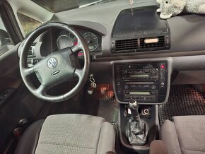 VW Sharan 1.9 TDI - 7