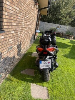 Yamaha Xmax 300 - 7