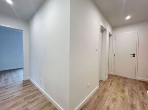 Vynikajúca cena  2 - izbový byt po kompletnej rekonštrukcií - 7