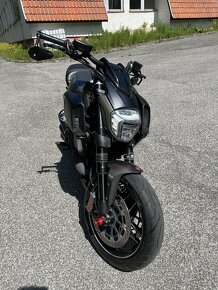 Ducati Diavel Carbon 2017 - 7