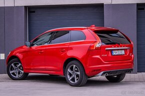 Volvo XC60 D4 R-Design Momentum Geartronic AWD - 7