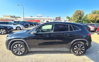 MERCEDES-BENZ GLA 200 D A/T - 7