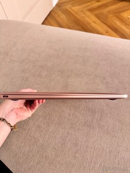 MacBook 12" Rose Gold + Apple myš - 7