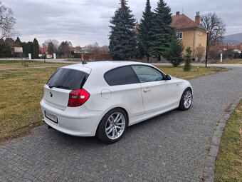 BMW 118d sport TOP STAV  - 7