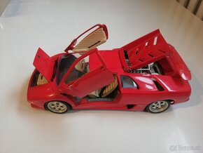 1:18 Lamborghini Diablo Bburago  1990 - 7