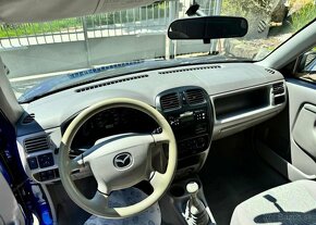 Mazda Demio 1,3i klima Nová STk , serviska benzín manuál - 7