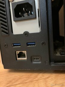 eGPU Sapphire GearBox eGFX Solution - 7