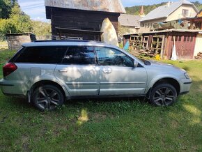 Subaru outback 3.0 - 7