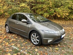 Honda Civic 8G Executive (2007) 2.2 CTDi 103kW - 7