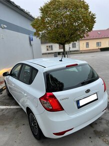 KIA Ceed 1.6 CRDi 85kw 2010 Nová STK/ek - 7