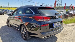 Hyundai i30 CW 1.5i CVVT Family - 7