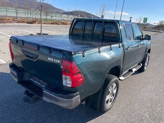 TOYOTA HILUX NA PREDAJ / NA SPLATKY - 7