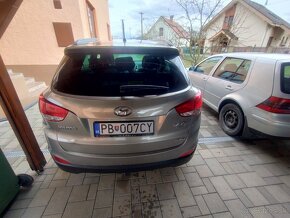 Hyundai ix35  2.0 CRDI 4X4 - 7