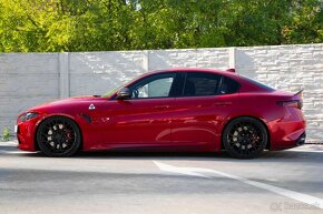 Alfa Romeo Giulia 2.9 Twin Turbo V6 510 AT QV - 7