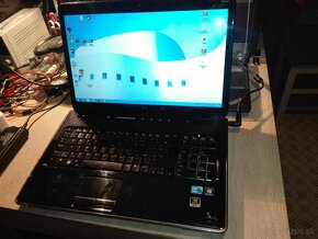 HP DV7. i7 8 x 1,6 GHz. 17,3 LED HD+. 750 GB. RAM 6 GB. - 7