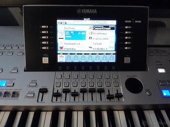 YAMAHA TYROS 4 - 7