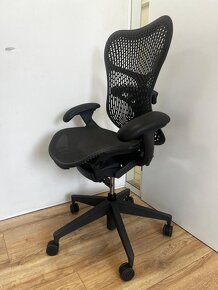 Herman Miller Mirra 2 Graphite - 7