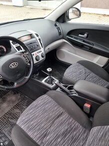 KIA Ceed 1,4 benzín - 7