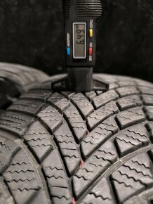 205/60 R16  Bridgestone  zimne pneumatiky - 7