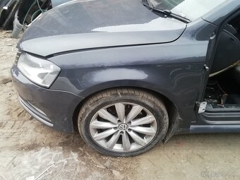 Rozpredám volkswagen passat b7 combi 2,0 tdi 103 kw - 7