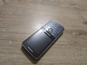 Tlacitkovy Samsung s5610 v Top stave malo pouzivany telefon - 7