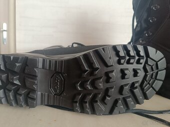 Gore-tex  vysoká obuv kanady 42 Nové - 7