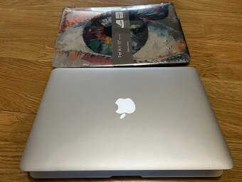 Apple MacBook air 13” i5 /best cena/ - 7