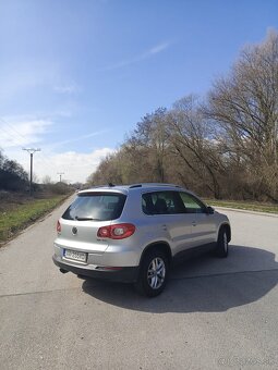 Volkswagen Tiguan 2.0 TDI 103 kW (2008) 4X4 - 7