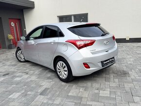 Hyundai i30 1.6Crdi Facelift 2016 - 7