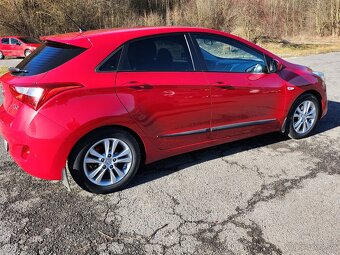 Hyundai i30 1.6 MPI - 7