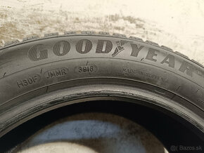 205/55 R16 Zimné pneumatiky Goodyear Ultragrip 4 kusy - 7