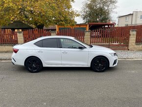 Škoda Octavia RS IV 180Kw Hybrid Sedan Matrix 2022 Rok - 7