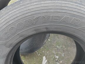 245/70 R17,5 GOODYEAR KMAX S - 7