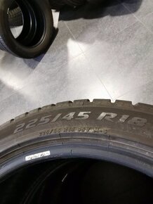 Pirelli Sottozero 225/45 R18 95V zimné pneumatiky - 7