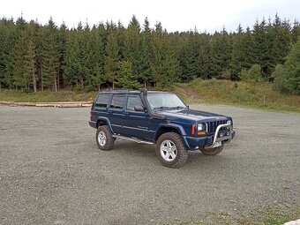 Jeep Cherokee XJ 2,5 TD - 7