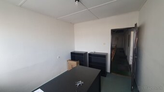 VIVAREAL PRENÁJOM skladových priestorov, výmera , 640 m2  a - 7