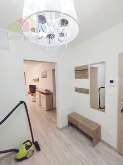 Krásny a útulný 2-izbový byt + KK, + lodžia, 41 m², Nobelova - 7