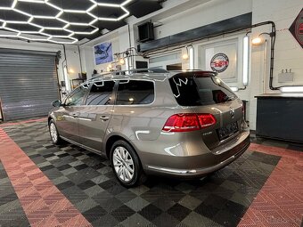 Volkswagen Passat Variant 2.0 TDI Comfortline - 7