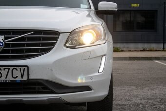 Volvo XC60 D4 2.0L Drive-E Momentum - 7