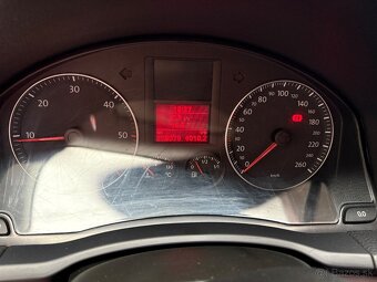 VW Jetta 1,9 TDi Comfortline 77kW (105PS) - 7