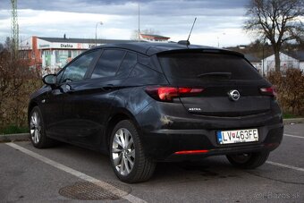 Opel Astra 2017 benzín - 7