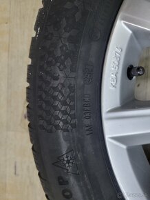 Predám originál zimné komplety VW Passat 215/55 R17 - 7