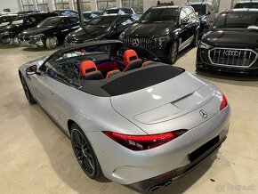 Mercedes-Benz SL - 7