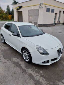 Alfa Romeo Gulietta - 7