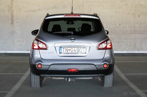 Nissan Qashqai 1.6 dCi Tekna 4x4 7 miest - 7