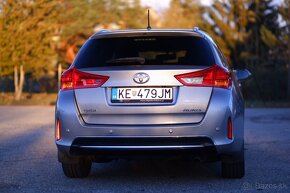 Toyota Auris Touring Sports 1.6 - 7