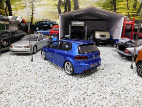 model auta VW Golf 6R modrý Otto mobile 1:18 - 7