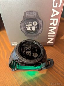 Garmin Instinct BLACK + nabíjačka - 7