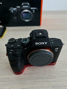 Sony A7 III + grip a príslušenstvo - 7