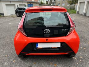 TOYOTA Aygo - AUTOMAT, 56t km, po STK a EK, leto/zima obutie - 7